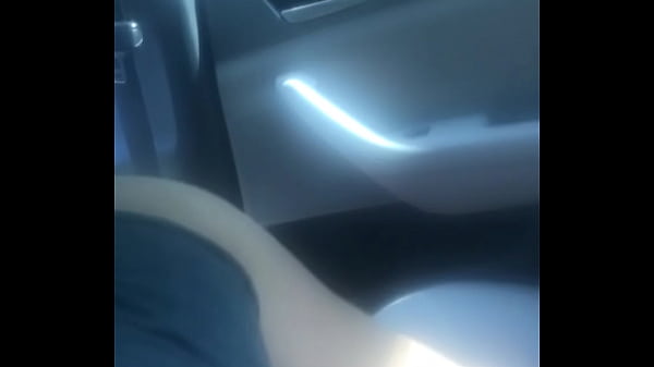 Hn sister give me head n the car