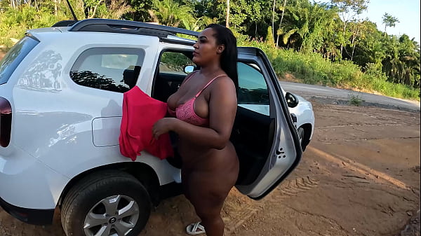 Fudendo a mulata baiana rabuda na casa em obro e no carro – May Silva