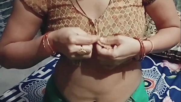 My car driver fucked me in store room when I was alone, best xxx video of Indian horny girl Lalita bhabhi