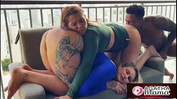 Agatha Mama em: MILFS taradas fodendo com técnico BBC da manutenção – Grátis