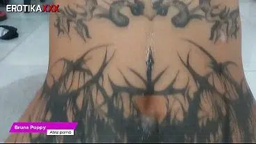 Bruna Poppy – Oral Total – Por tras das câmeras – Primeira cena para a EROTIKAXXX – Cena completa no RED
