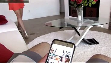 Cherie DeVille – Step-Mom’s the Only MILF for Me: Part 1 MP4