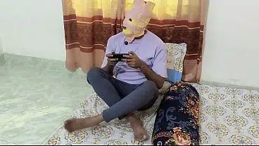 I fucked my step-sis for letting her play games.