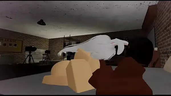 Fucking a horny free use slut on Roblox! Collab with Mimy Roslut