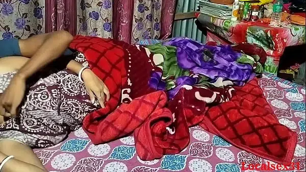 Desi sexy beautiful wife fuck home hardly by Village callboy fuck  in home