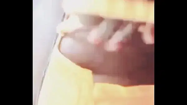 देशी भाभी ने बाथरूम में जाकर नेनूवा से चूदाई किया