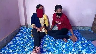 दोस्त की गर्लफ्रेंड के साथ फ्रेंड की चुदाई किया रियल थ्रीसम पोर्न हिंदी में