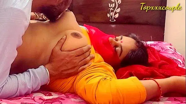 Indian housewife XXX fuck with servant.