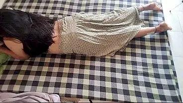 Kammo Darling Ki pahli Gaand fuck with her sasur ji while she lying in doggy hindi sex