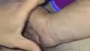 Mi cuñado entra a mi cuarto