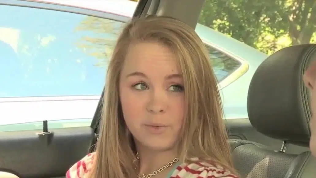 My first Threesome with GF and Her Mom