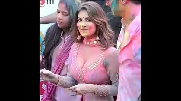 Sunny Leone sex story xxx story chudai story chudai story please like and subscribe to my chennal and do not forget to comment on the comments box