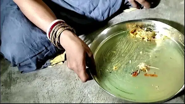 Fucked a lot after feeding the beggar girl I met on the road
