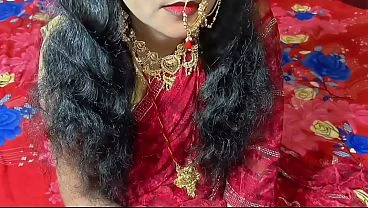 Latest Desi couple indian newly married Wife On bedroom Clear hindi audio