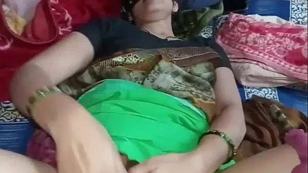 Newly married girl make sex relation after marriage,full hindi sex video , honeymoon sex video