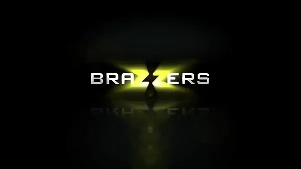 www.brazzers.xxx/gift  – copy and watch full Britney Shannon video