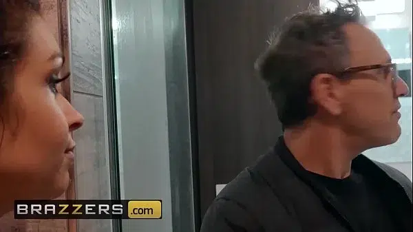 www.brazzers.xxx/gift – copy and watch full Keiran Lee video