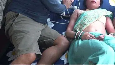 XXX desi fuck Indian fuck step MOM and step SON in hindi XXX
