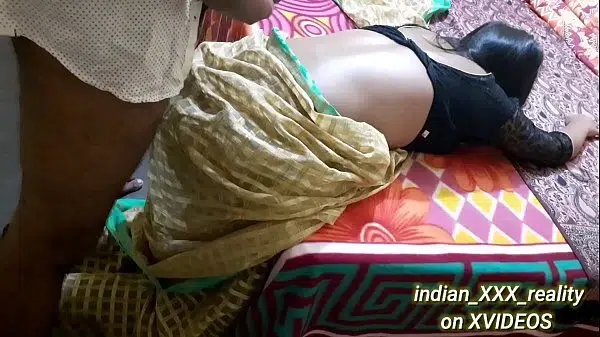 XXX सदाबहार काले ब्लाउज परी प्रिया XXX